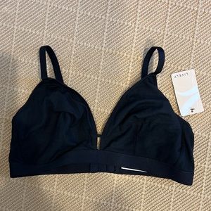Lively busty bralette NWT size 2